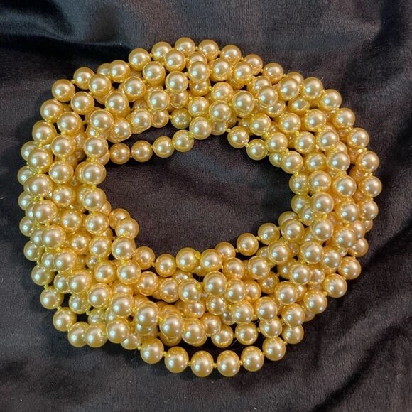 Golden Shell Pearl Endless Necklace 100” - Picture 2 of 12